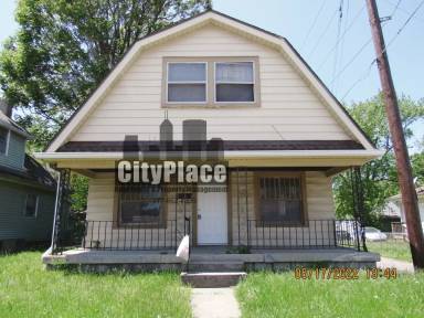 Main picture of 402 S Rural St