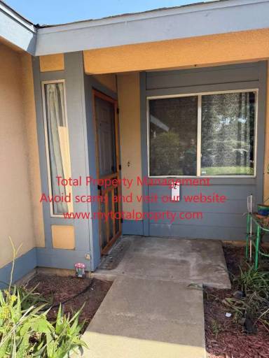 Main picture of 1817 E Vassar Dr
