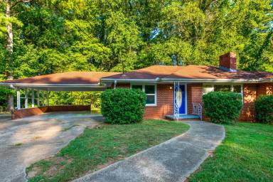 Main picture of 522 Hiawassee Dr SW
