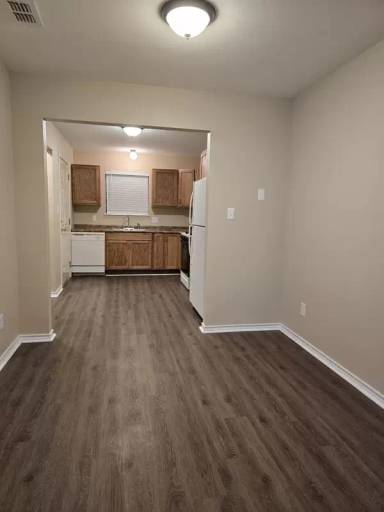 Main picture of 634 Canada Street