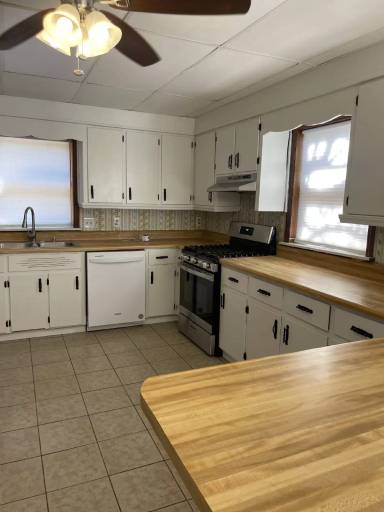 Main picture of 286 Log Cabin Rd