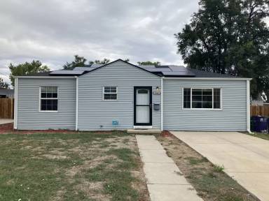 Main picture of 1855 W Stoll Pl
