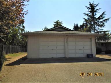 Main picture of 1582 W Ida St