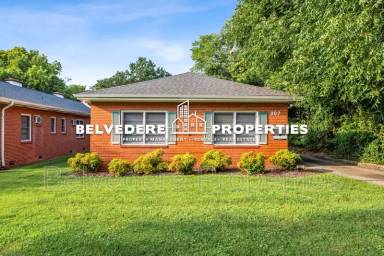 Main picture of 207 Leftwich St