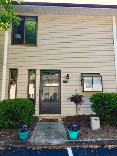 Main picture of 1472 Tenbury Dr