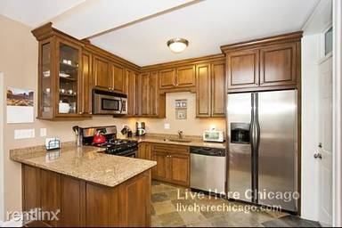 Main picture of 4836 N Paulina St