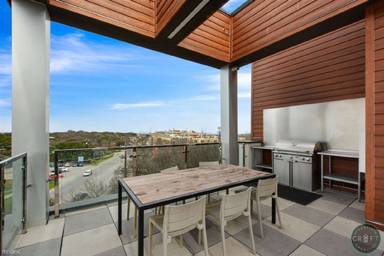 Main picture of 4303 Victory Dr