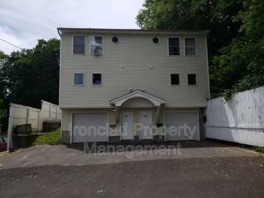 Main picture of 37 Munchausen Ave