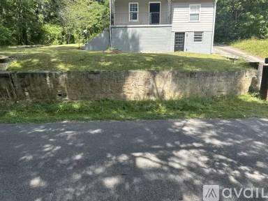 Main picture of 108 Rudy St NE