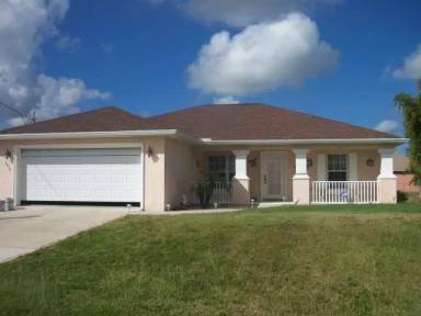 Main picture of 3610 E Gator Cir