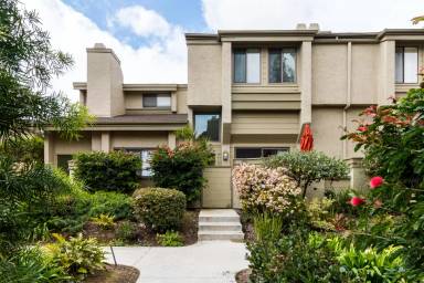 Main picture of 3320 Caminito Eastbluff