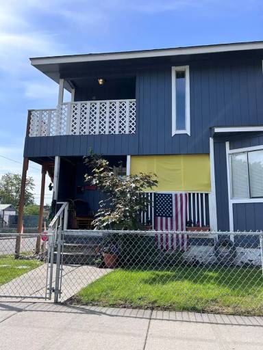 Main picture of 2101 W Mallon Ave