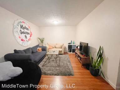 Main picture of 211 N Dill St