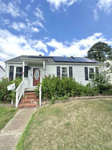 Main picture of 809 Cambridge Ave