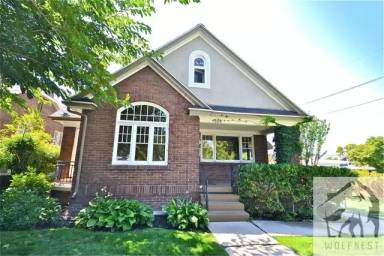 Main picture of 1106 E Gilmer Dr