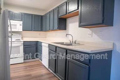 Main picture of 105 W Gold Coast Rd