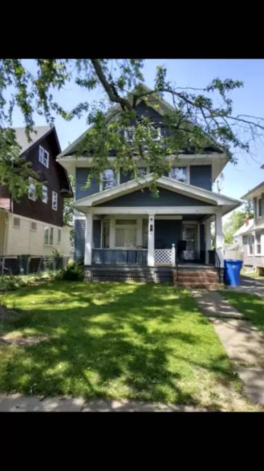 Main picture of 408 Lakeview Park