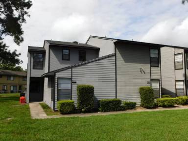 Main picture of 4331 SW 21st Ln