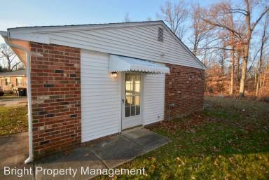 Main picture of 40 Verdi Cir