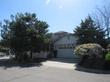 Main picture of 857 Meadow Glen Ct