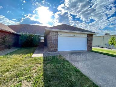 Main picture of 4136 S Homewood St