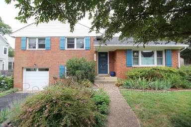 Main picture of 1421 Mayflower Dr