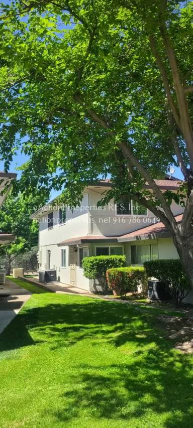 Main picture of 261 Sharp Cir