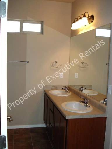 Main picture of 4945 Chesney Rd