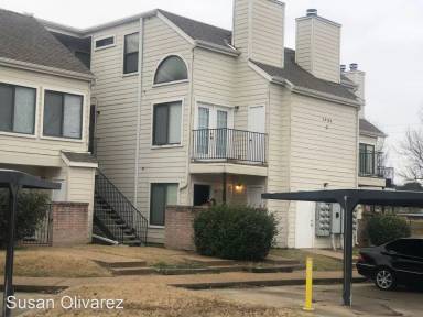 Main picture of 1904 E 66th Pl