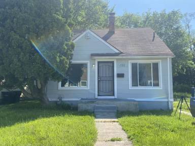 Main picture of 11722 Hubbell St