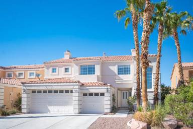 Main picture of 8420 Bay Crest Dr