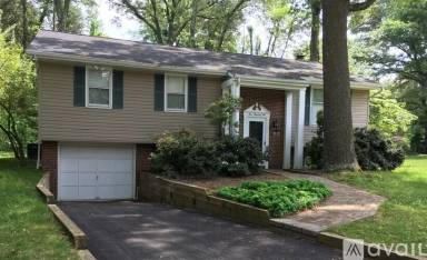 Main picture of 506 Jetty Ct