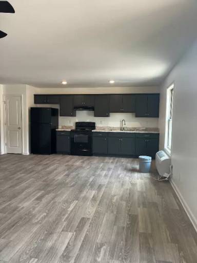 Main picture of 10720 Clyde Buttrey Dr