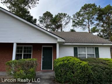 Main picture of 2126 Houston Ave