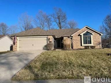 Main picture of 126 Silver Maple Cv