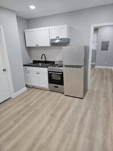 Main picture of 115 W Chew Ave