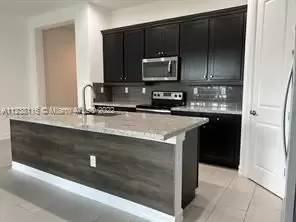 Main picture of 11539 SW 13th Dr