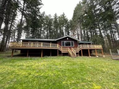 Main picture of 28087 Ewelty Way
