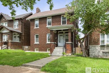 Main picture of 4953 Chippewa St