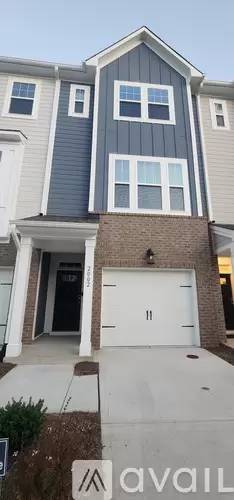 Main picture of 2002 Enrichment Way