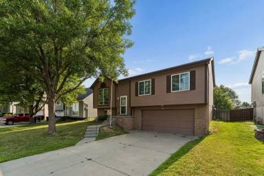 Main picture of 4027 N 172nd Ave