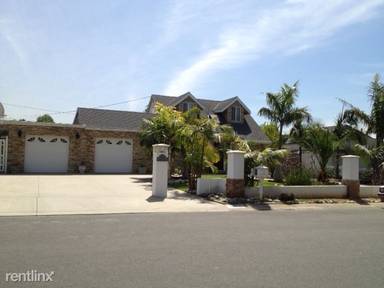 Main picture of 13552 Sussex Pl