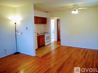 Main picture of 2025 W Galbraith Rd