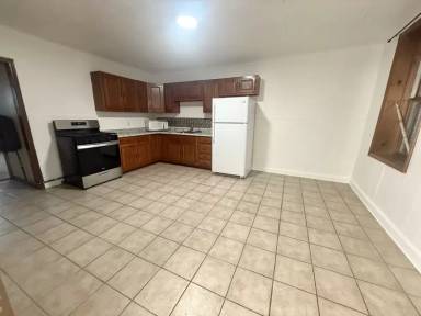 Main picture of 29 Harmony St
