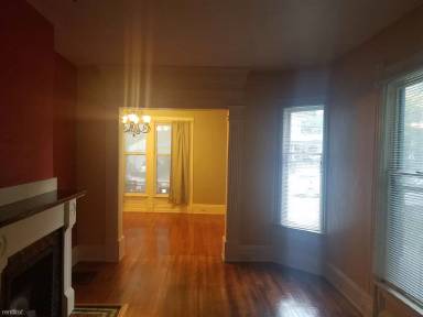 Main picture of 147 Union Ave NE