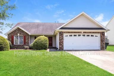 Main picture of 2734 Assembly Rd