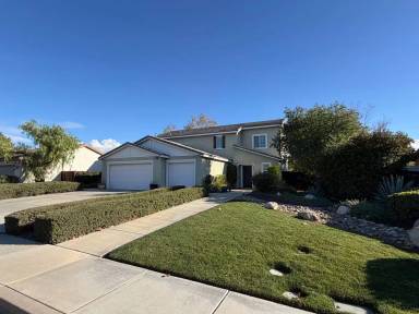 Main picture of 37836 Divot Dr
