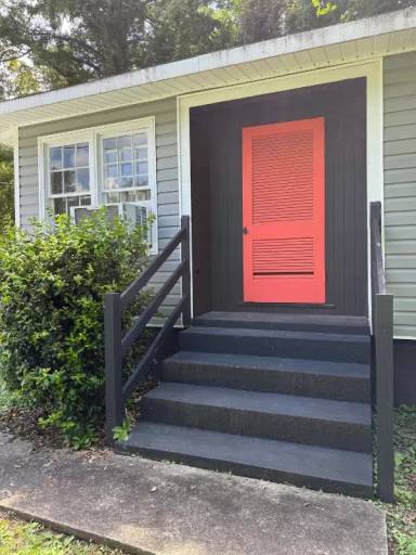 Main picture of 720 Bird St