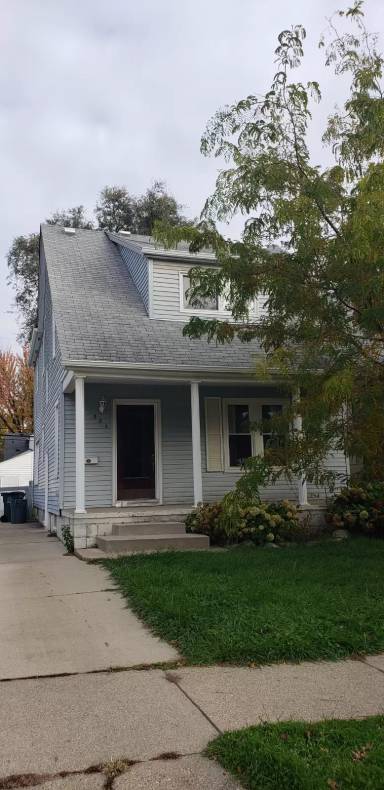 Main picture of 581 Spencer St