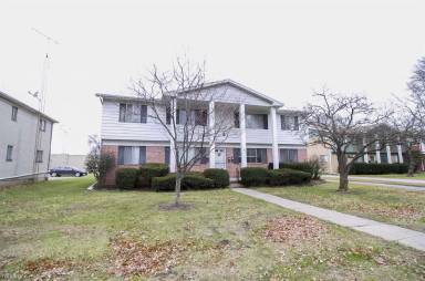 Main picture of 2962 Carskaddon Ave